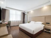 Beijing LanWan International Hotel (Capital Airport Xinguozhan Branch) فنادق في بكين