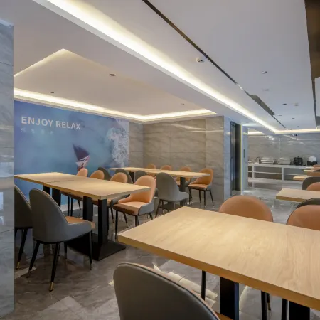 Yeste Yestour Hotel (Nanning Mashan High-Speed Railway Station County People's Hospital)