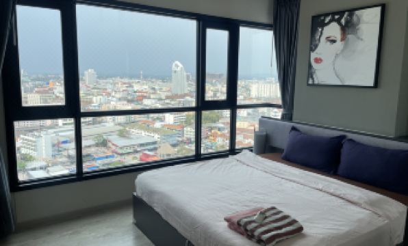 The Base Central Pattaya Super Condo