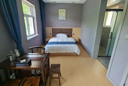 Xinyue Ecological Park Отели рядом с достопримечательностью «Laolongtan»