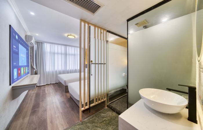 Haiyu Boutique Hotel (Wuyi Ancient City Hushan Plaza Branch)