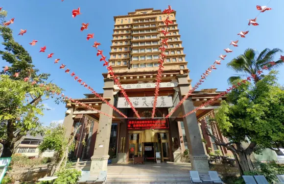 武定彝家大酒店