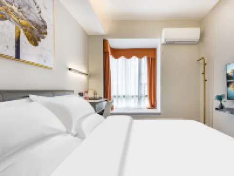 Moodlink Mandian Retreat (Tianhe Sports Center Taikoo Hui Store) Hotels near Guangzhou Middle School (Mingya Campus)