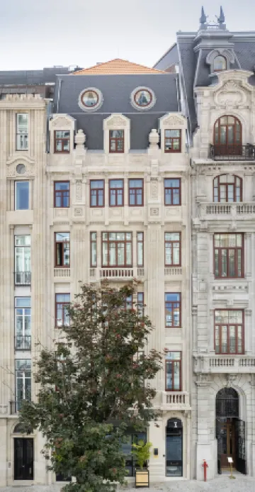 The Editory Boulevard Aliados Hotel - Preferred Hotels Отели рядом с достопримечательностью «Ратуша Порту»