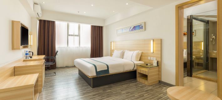 City Comfort Inn Hotel (Zhaoqing Seven Star Cave Scenic Area Xinghu Archway) Hotele w: Zhaoqing