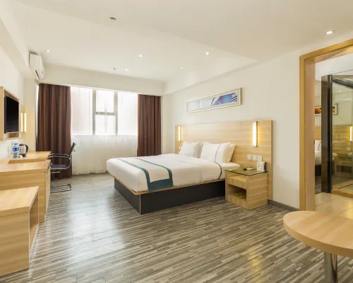 City Comfort Inn Hotel (Zhaoqing Seven Star Cave Scenic Area Xinghu Archway) Hotels in Zhaoqing