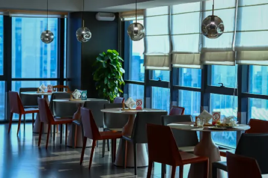 Pulun Hotel (Cixi Huanchuang Aegean Sea Shopping Center Branch)