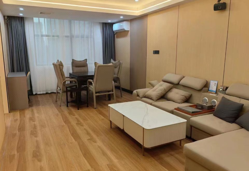 줄라이 테마 호텔 외관 사진