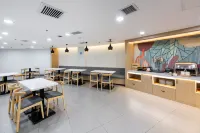 Hanting Hotel (Shijiazhuang Haishan South Street)