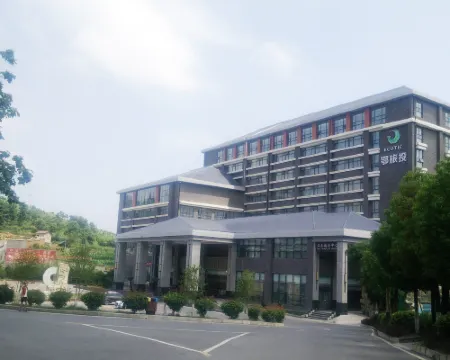 Tianyue Hot Spring Hotel Hotels in Fang County