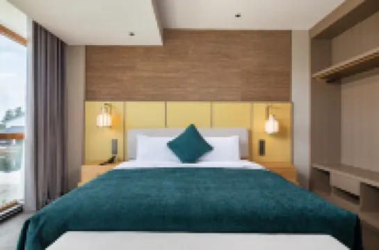 Blossom Hill Changshu Shanghu Yanboli