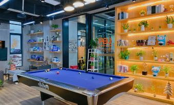 Neighbors(Shenzhen Baoan Airport store)