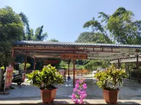 Gongcheng Hongyan Ayong Mountain Villa - Mountain view