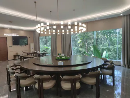 Qingqianliu Guesthouse