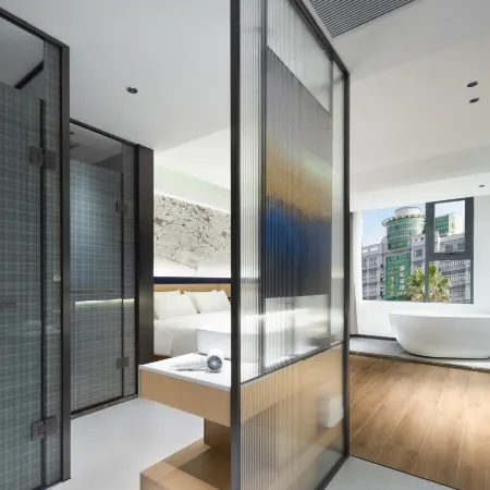 Liqi·Yu Hotel (Yuzhou Nadazhen Summer Plaza)