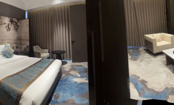 HEZHENG  HOTEL