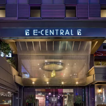 E Central Hotel Downtown Los Angeles Отели рядом с достопримечательностью «Концертный зал Shrine Auditorium»