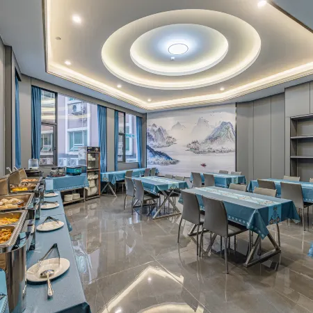Rezen Select Hotel (Meizhou Wanda Plaza/Hakka Park)