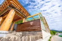 香格里拉天鏡流觀海度假飯店（納帕海景區店） 香格里拉巴拉格宗風景名勝區附近的飯店