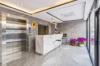 โรงแรมซูเปอร์ 8 (สถานีรถไฟใต้ดินกว่างฉูเหมินใน เชียนเหมิน ปักกิ่ง) - 2 ดาว