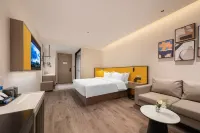 World Smart Hotel (Jinan Dazheng Road Yingcai College) Hotel dekat Shandong Business Institute