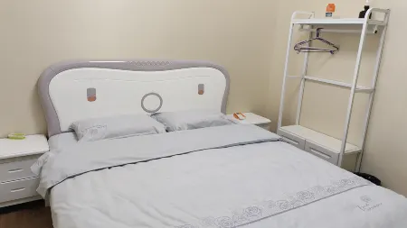 Love the homestay Отели рядом со станцией Nanbu Railway Station