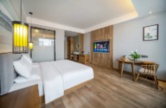 MEHOOD EZZI Hotel (Yuncheng Ideal School Huanghe Night Market)