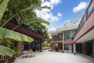 Bayoli Resort Villa (Haitang Bay Branch, Lingshui) Hotels near Clear Water Bay Resort District
