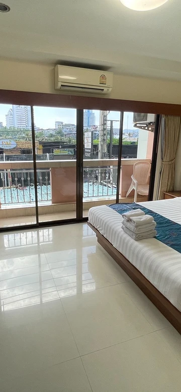 รูปภาพของวัน เวิลด์ วัน โฮม ป่าตอง 1