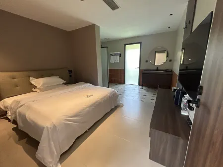 Moon Bay Yunqi Homestay Отели рядом с достопримечательностью «Moon Bay Health and Wellness Resort»