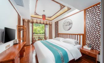 Shuiyun Yaju River View B&B (Fenghuang Ancient City Branch)