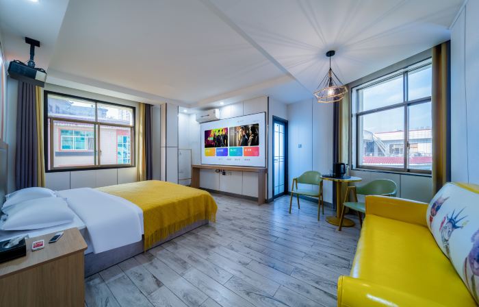 Juntai Huishui Hotel