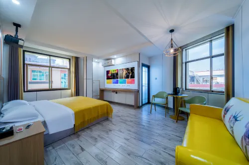 Juntai Huishui Hotel