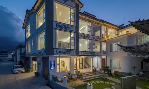 Dali Ruo Li Liang Xi homestay