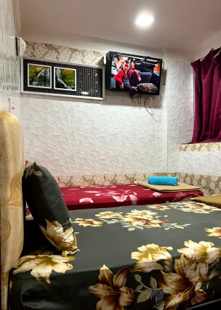 New Wave Hotel Melawati Отели рядом с достопримечательностью «myBatik - Canting and Coloring»