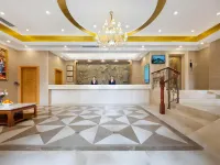 Vienna Hotel (Huidong and Run Pedestrian Street) - 2-Star