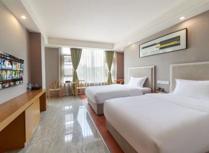 318雲岸酒店（成都雙流國際機場四川大學江安校區店）