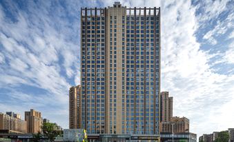 Chengdu Xinghe Hotel (Honggao Road Metro Xihua University Branch)
