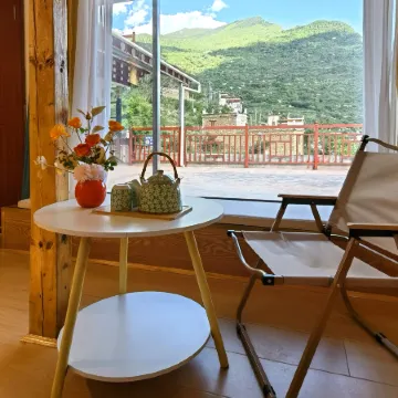 Danba Zhuoma's Homestay