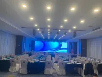 Mintai Hot Spring Holiday Hotel