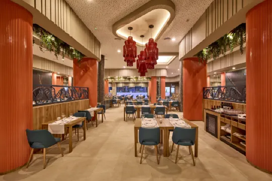 Riu Palace Mauritius - All Inclusive - Adults Only Отели рядом с достопримечательностью «Эксплорерс Маврикий»