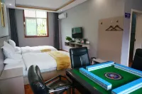 Huayi Hotel
