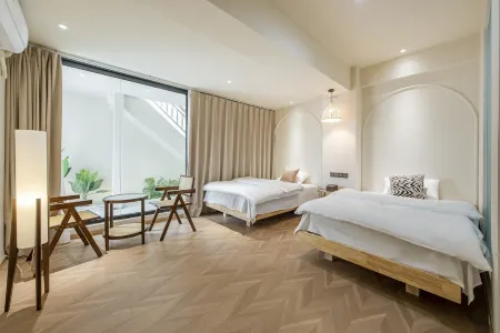 Wushan Shanyu Homestay Отели рядом с достопримечательностью «Daning River Ancient Plank Road Relic Site»