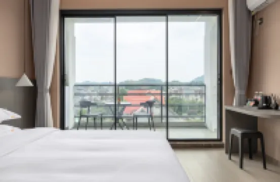 莫幹山嶼你親子民宿（庾村廣場店）