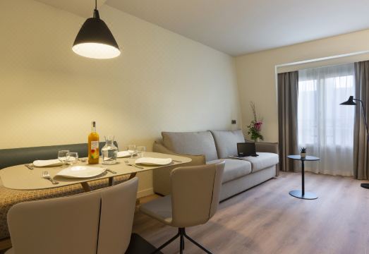 Citadines les Halles Paris의 현대적인 인테리어 모습