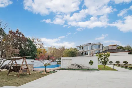 Changxing Manju B & B Отели рядом с достопримечательностью «Changxing Badujie Scenic Area»