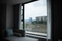 Century Baidu Garden Hotel (Lingang Xintiandi Zijin Plaza) - Romantic