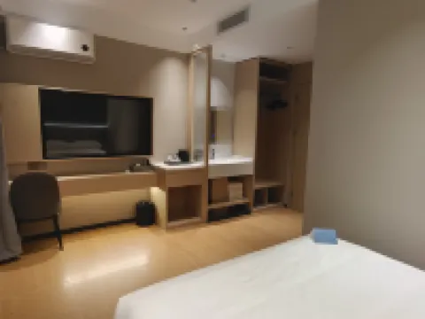 ELONG R.YUN HOTEL