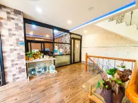 SUAO Backpackers Hotels near Su-Au Cold Spring
