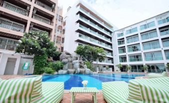 Dragon Beach Resort , Jomtien Beach Pattaya